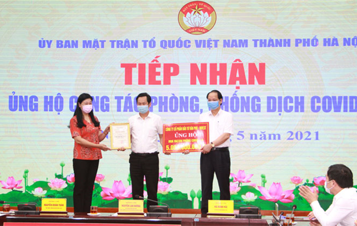 Tổ chức sự kiện tiếp nhận ủng hộ công tác phòng, chống dịch Covid-19 và kinh phí mua vắc xin phòng Covid-19