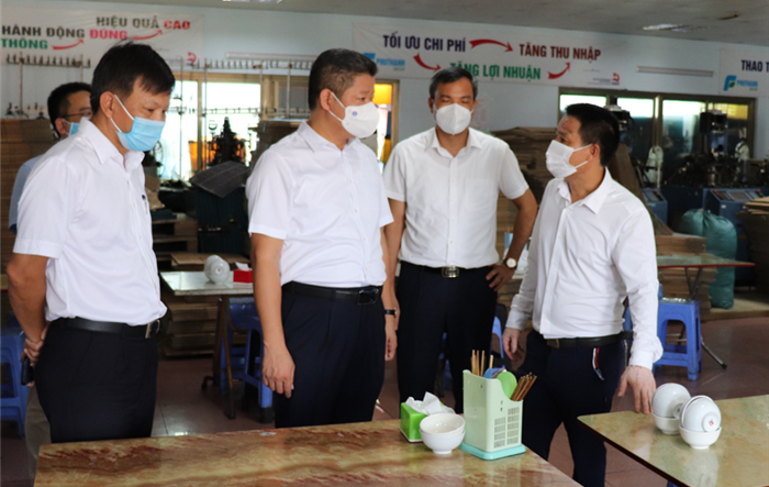 Phó Chủ tịch UBND Thành phố kiểm tra công tác phòng, chống dịch Covid-19 tại các cụm công nghiệp