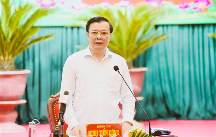 Đẩy mạnh phân cấp, giao quyền, đề cao ý thức tự chịu trách nhiệm