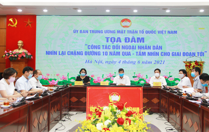 Tọa đàm trực tuyến “Công tác đối ngoại Nhân dân nhìn lại chặng đường 10 năm qua - Tầm nhìn cho giai đoạn tới” 