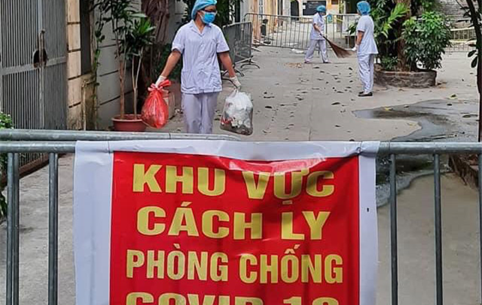 Quận Hai Bà Trưng dỡ cách ly y tế tại ngõ Tự Do, phường Đồng Tâm