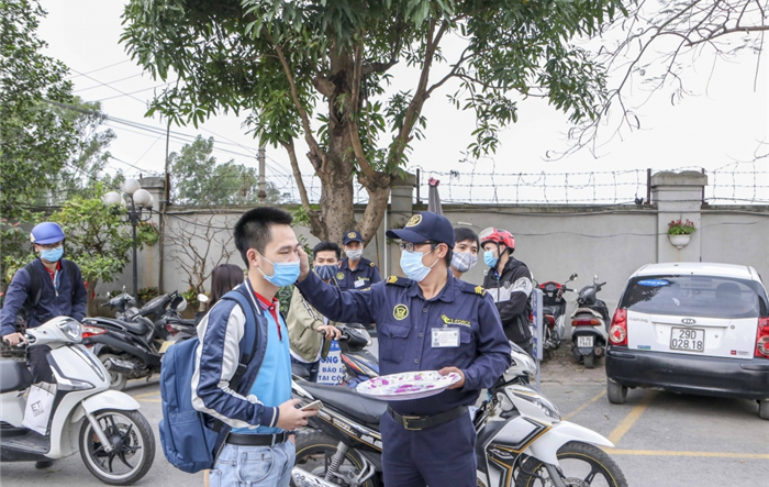 Huyện Thanh Trì thành lập 192 "Tổ An toàn Covid -19" trong các doanh nghiệp