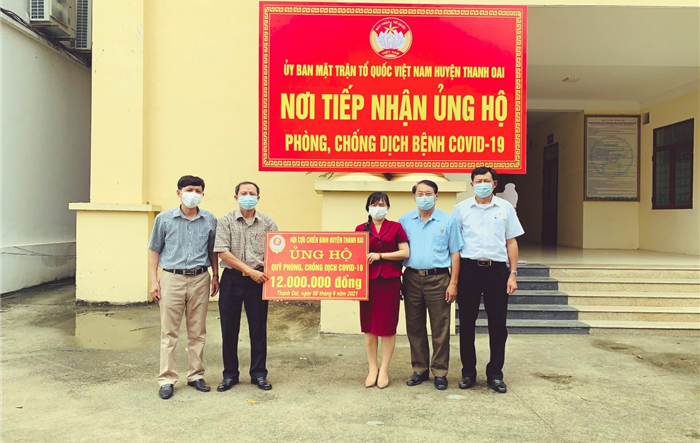 Huyện Thanh Oai tiếp nhận ủng hộ công tác phòng, chống dịch Covid -19