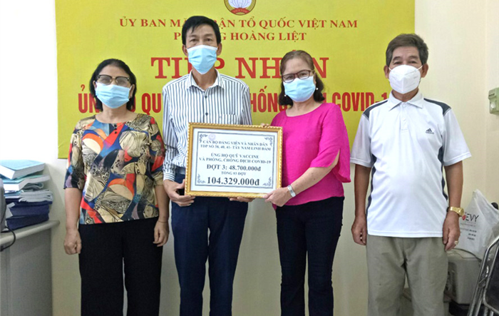 Quận Hoàng Mai: Góp thêm nhiều nguồn lực để cùng chung tay đẩy lùi dịch Covid-19