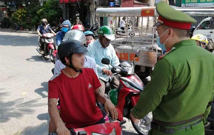 Xử phạt 18 cơ sở kinh doanh vi phạm quy định phòng, chống dịch Covid-19