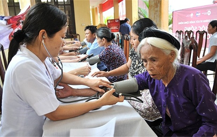 Hà Nội quan tâm, chăm sóc người cao tuổi nghèo, có hoàn cảnh khó khăn 