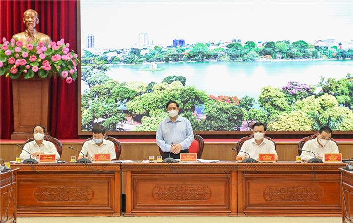 Ủy viên Bộ Chính trị, Thủ tướng Chính phủ Phạm Minh Chính: Quyết tâm bảo vệ Thủ đô, không để dịch diễn biến xấu