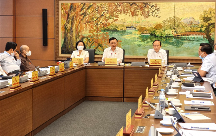 Vận dụng linh hoạt “mục tiêu kép”