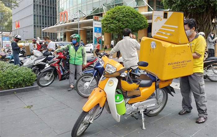 Hà Nội: Dừng hoạt động shipper để phòng, chống dịch 