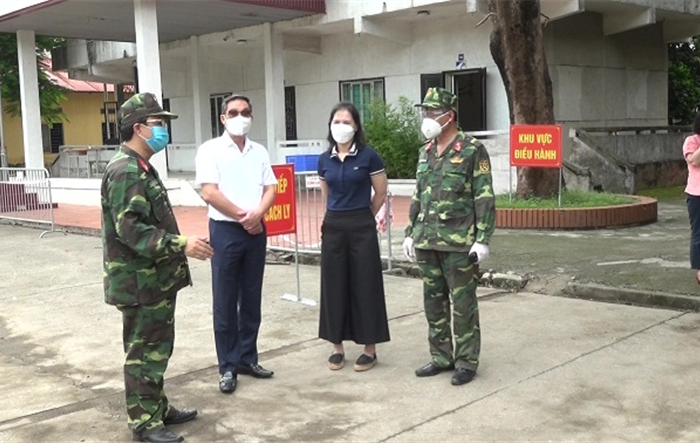 Phó Chủ tịch Thường trực UBND Thành phố Lê Hồng Sơn kiểm tra khu cách ly tập trung tại quận Hà Đông