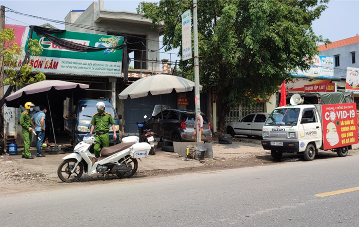 Huyện Thanh Oai thực hiện nghiêm túc giãn cách xã hội theo Chỉ thị số 17/CT-UBND của UBND Thành phố để phòng, chống dịch Covid-19