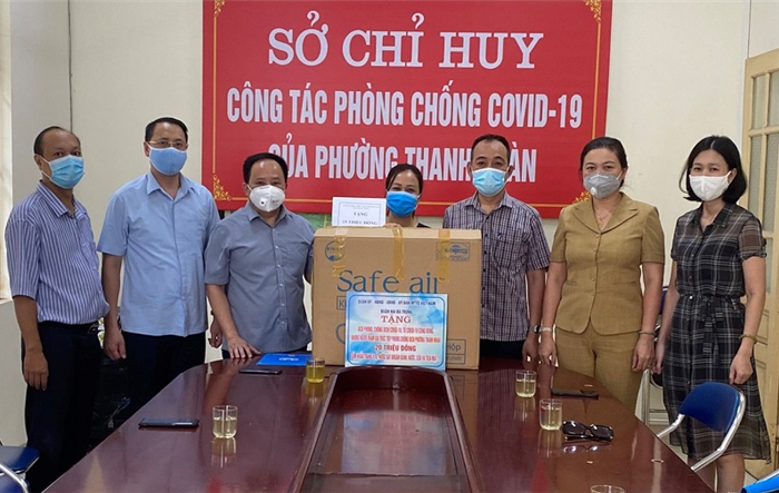 Phó Bí thư Thường trực Quận uỷ Hai Bà Trưng kiểm tra, động viên Sở chỉ huy phòng, chống dịch