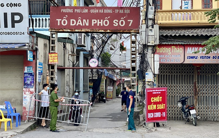 Quận Hà Đông: Xác định công tác phòng, chống dịch là nhiệm vụ trọng tâm, cấp bách, ưu tiên hàng đầu