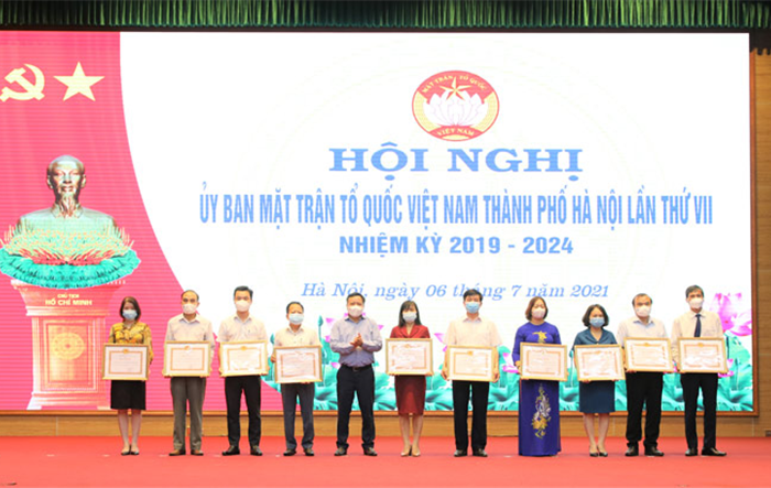 Phát huy vai trò giám sát và phản biện xã hội đối  với các vấn đề lớn của Thành phố
