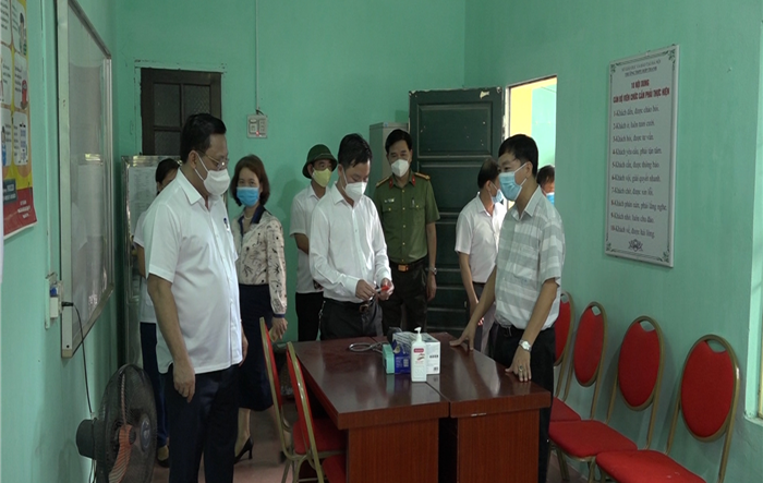 Thần tốc truy vết, tranh thủ từng phút, từng giây để điều tra, truy vết khoanh vùng ổ dịch