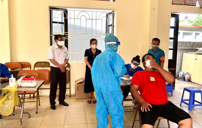 Huyện Thường Tín triển khai lấy mẫu xét nghiệm diện rộng Covid-19 