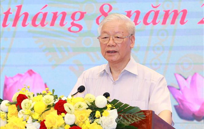Muốn vận động Nhân dân trước hết mỗi công chức,  đảng viên phải thực sự gương mẫu