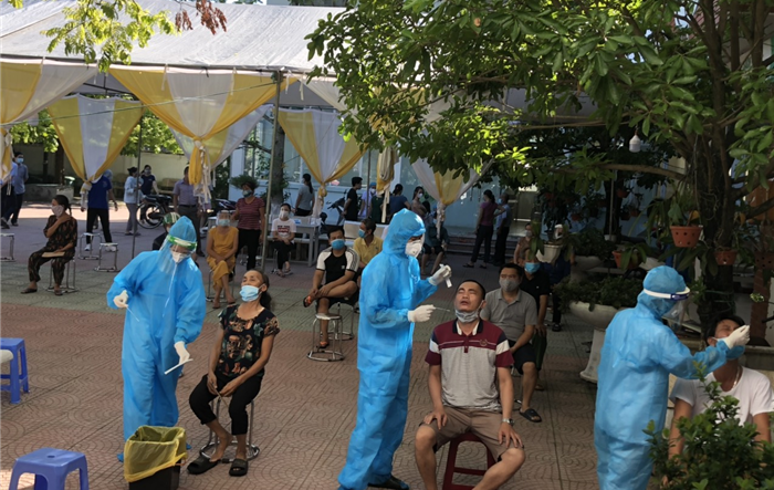 Đan Phượng triển khai xét nghiệm Covid-19 cho 13 nhóm đối tượng