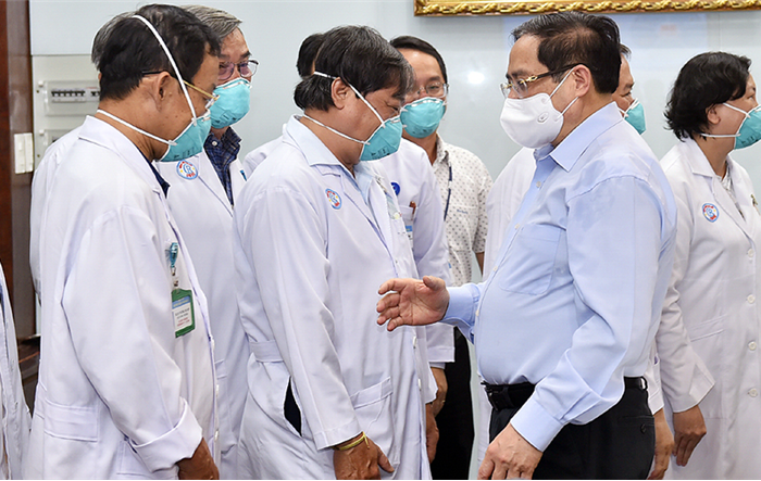Thủ tướng Phạm Minh Chính gửi thư động viên các lực lượng tuyến đầu phòng, chống dịch Covid-19
