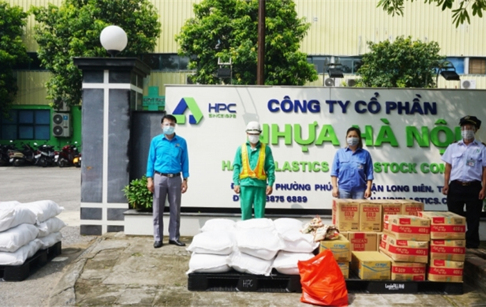 Tiếp tục chăm lo, hỗ trợ về đời sống cho đoàn viên, người lao động bị ảnh hưởng do dịch bệnh