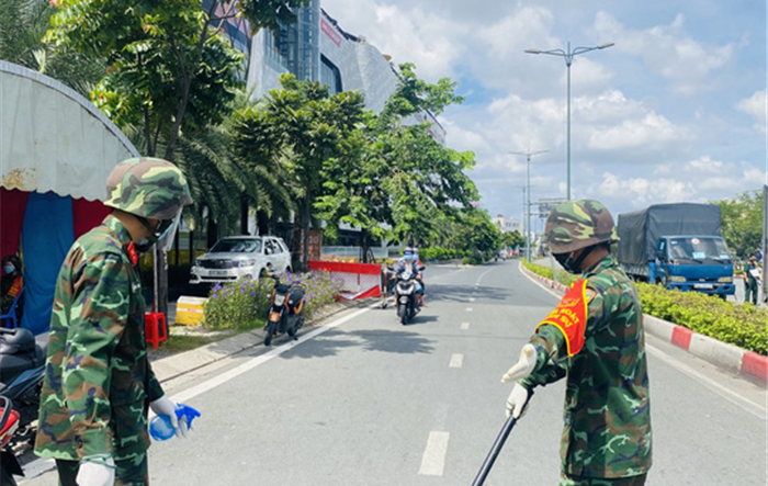 Ngăn chặn âm mưu chia rẽ tình quân dân