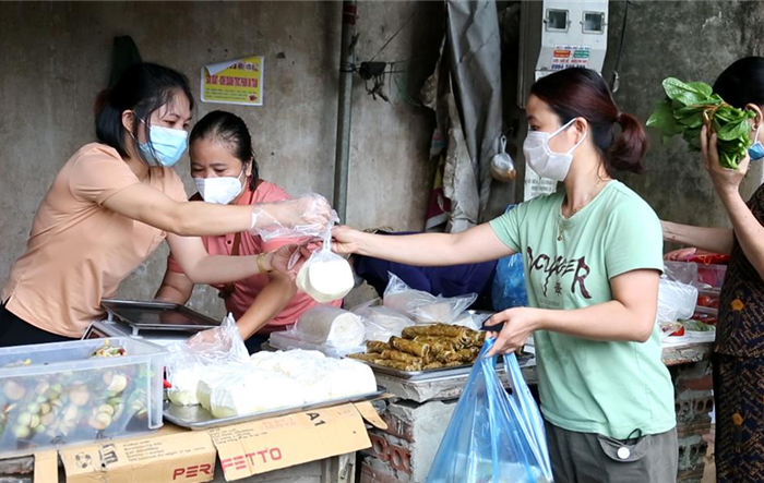 “Phiên chợ không tính lãi” - mô hình hay trong mùa dịch Covid-19  ở xã Tân Dân, huyện Sóc Sơn