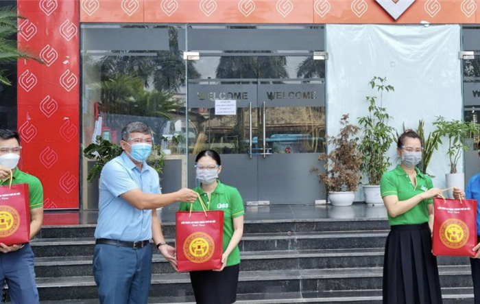 Thanh Xuân: Triển khai nhiều giải pháp hỗ trực người dân gặp khó khăn do đại dịch Covid-19