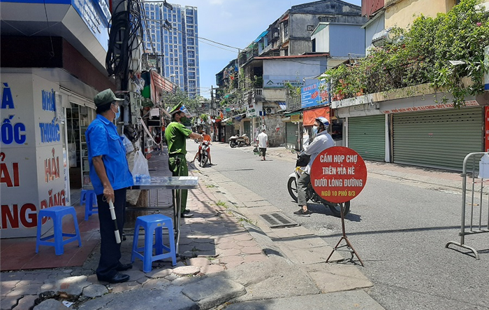 Quận Hai Bà Trưng: Phát huy lực lượng quần chúng, Nhân dân bảo vệ “vùng xanh” trong phòng, chống dịch