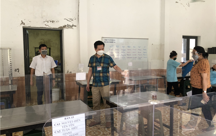 Trưởng ban Tuyên giáo Quận ủy Long Biên kiểm tra công tác phòng, chống dịch bệnh tại doanh nghiệp