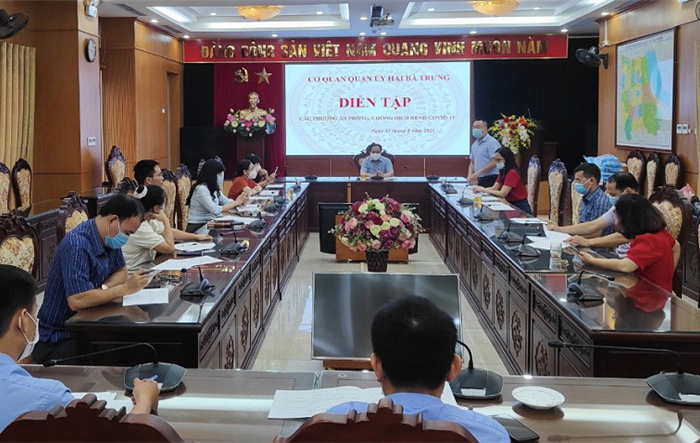 Diễn tập xử lý tình huống khẩn cấp khi có ca bệnh Covid-19 trong khi cơ quan đang hoạt động