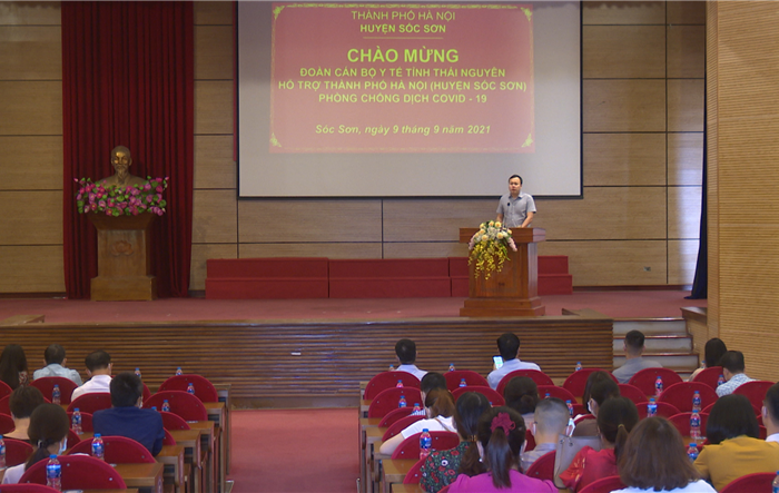 Sóc Sơn tiếp nhận Đoàn y bác sĩ của tỉnh Thái Nguyên hỗ trợ phòng, chống dịch Covid-19