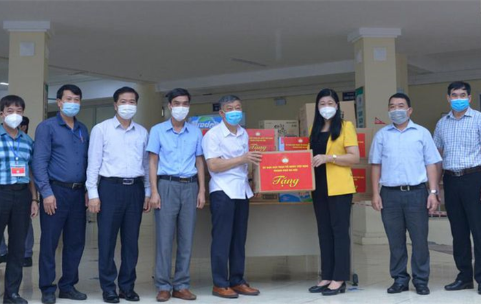 Thị xã Sơn Tây: Đẩy nhanh lấy mẫu xét nghiệm và tiêm phòng Covid-19 cho người dân trên địa bàn