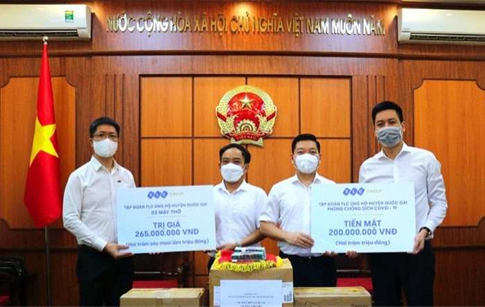 Huyện Quốc Oai tiếp nhận ủng hộ công tác phòng, chống dịch Covid-19