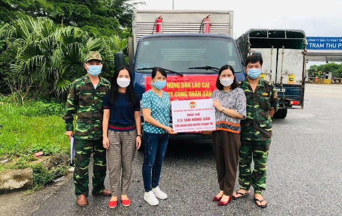 Hội Nông dân tỉnh Lào Cai ủng hộ 6 tấn rau, củ, quả cho Nhân dân Thủ đô phòng, chống dịch Covid-19