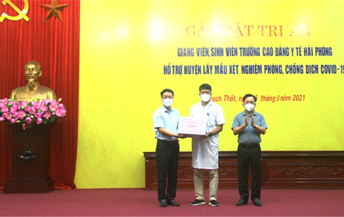 Huyện Thạch Thất: Gặp mặt tri ân giảng viên, sinh viên trường Cao đẳng Y tế Hải Phòng