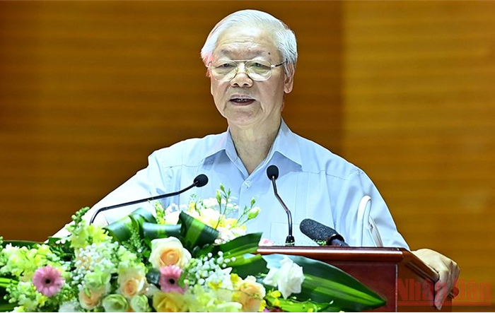 Các cơ quan nội chính phải thật sự là những "thanh bảo kiếm sắc bén" và "lá chắn vững chắc" để bảo vệ Tổ quốc, giữ gìn trật tự kỷ cương của xã hội