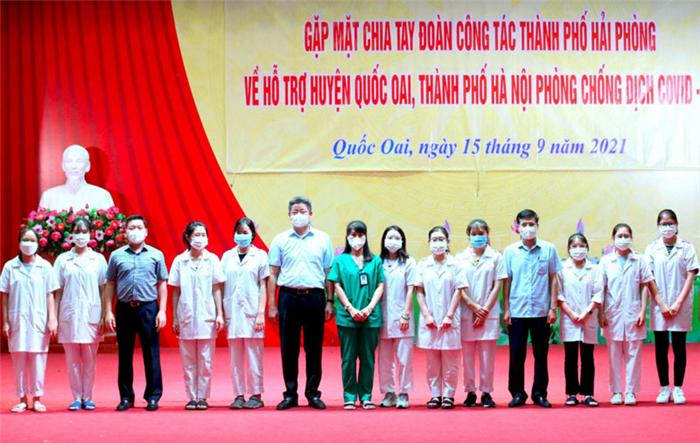 Huyện Quốc Oai cảm ơn Đoàn tình nguyện trường Đại học Y - Dược Hải Phòng hỗ trợ công tác phòng, chống dịch Covid-19
