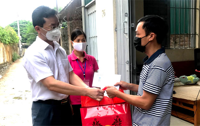 Quận Tây Hồ sáng tạo “Quy trình khép kín” hỗ trợ lao động tự do 