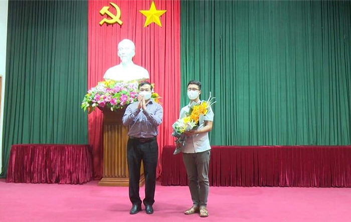 Gặp mặt, chia tay Đoàn cán bộ y tế tỉnh Hưng Yên về hỗ trợ công tác phòng, chống dịch Covid-19