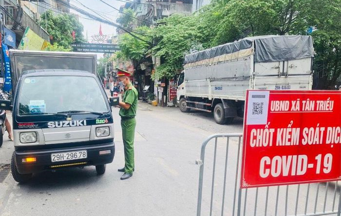 Tăng cường kiểm soát giãn cách xã hội trên địa bàn huyện Thanh Trì