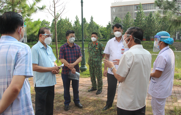 Nắm bắt kịp thời tâm tư, nguyện vọng của người dân phường Thanh Xuân Trung tại khu cách ly tập trung