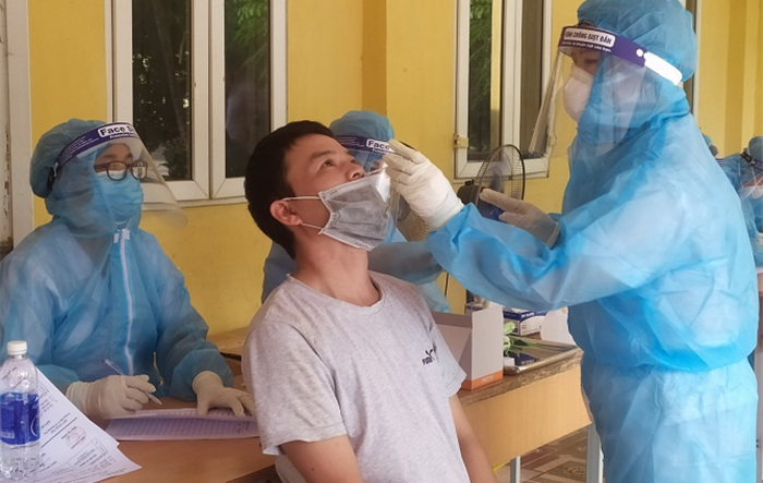 Chú trọng xét nghiệm và phòng chống dịch khi thực hiện giãn cách
