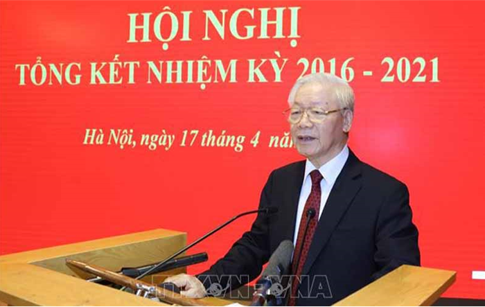 Lý luận phải vươn lên dẫn đường và đồng hành cùng thực tiễn
