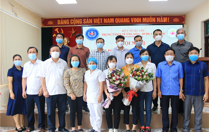 Đoàn cán bộ y tế huyện Ứng Hòa hỗ trợ tỉnh Hà Nam chống dịch Covid-19