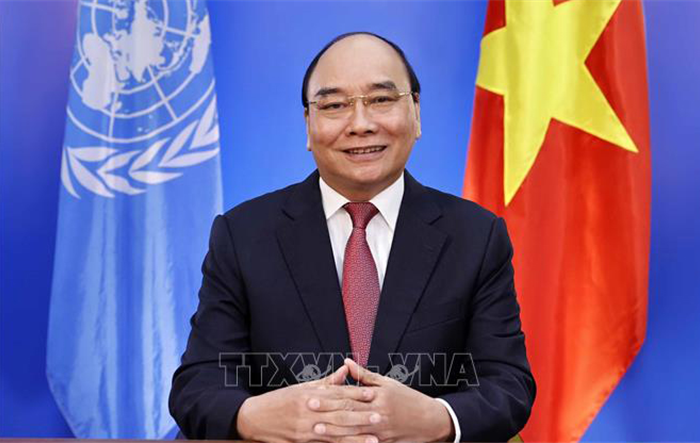Chủ tịch nước Nguyễn Xuân Phúc: Việt Nam muốn trở thành trung tâm sáng tạo về lương thực, thực phẩm ở khu vực