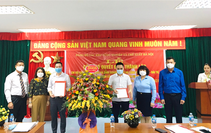 Công bố Quyết định thành lập Chi bộ Công ty TNHH Công nghiệp và Dịch vụ Việt Nam và Chi bộ Công ty xây dựng và kinh doanh cơ sở hạ tầng KCN Hà Nội – Đài Tư
