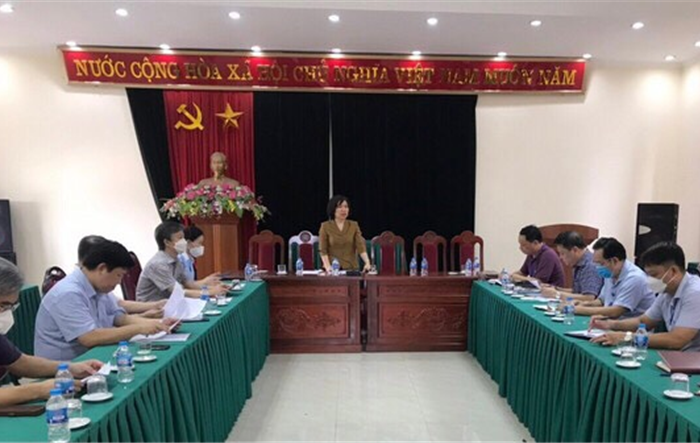 Bí thư Quận uỷ Tây Hồ kiểm tra công tác phòng, chống dịch Covid-19 tại phường Yên Phụ