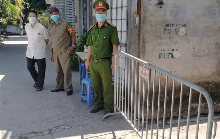 Phát huy vai trò của đảng viên trong phòng, chống dịch