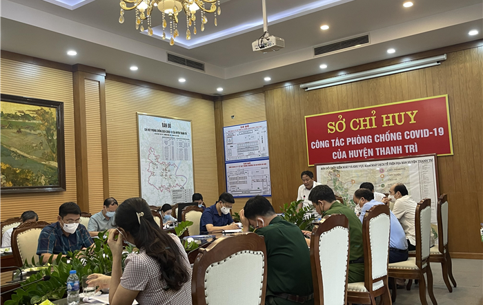 Huyện Thanh Trì tăng tốc xét nghiệm diện rộng và tiêm vắc xin cho người dân
