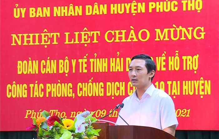 Hơn 100 cán bộ y tế tỉnh Hải Dương tăng cường giúp huyện Phúc Thọ chống dịch 